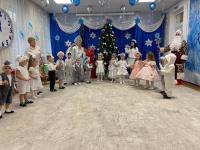 Новогодний утренник в младшей группе "Жемчужинки".